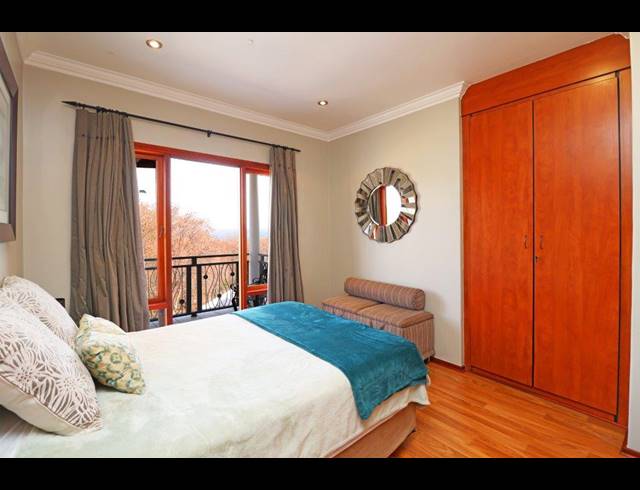 3 BEDROOM APARTMENT TO LET IN DUNKELD WEST